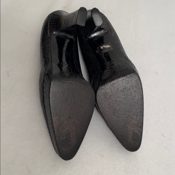 Yves Saint Laurent black snakeskin platform pumps - Picture 13 of 14